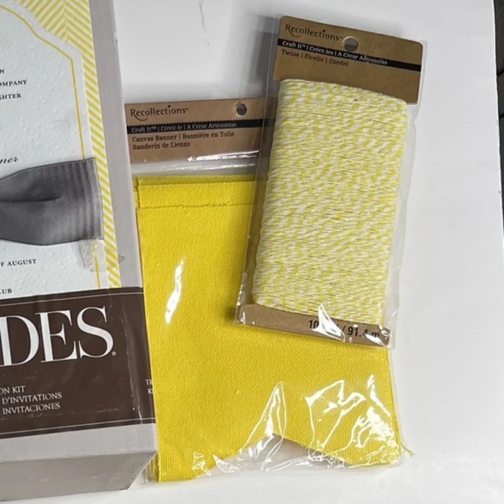 Wedding Bride & Groom Yellow & White Invitation Decoration Set New 6 Items